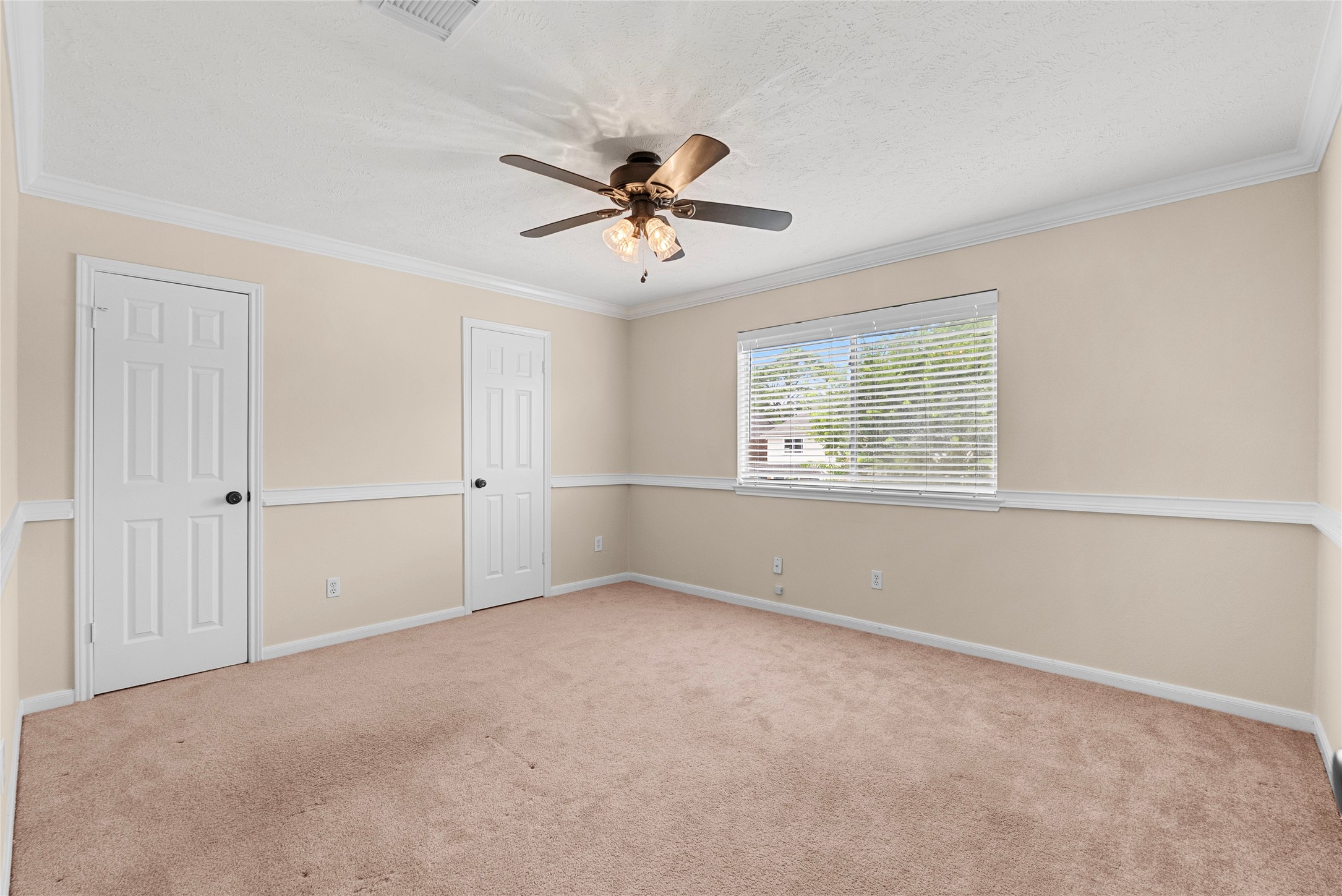2104 Bay Hill Drive Property Photo 26