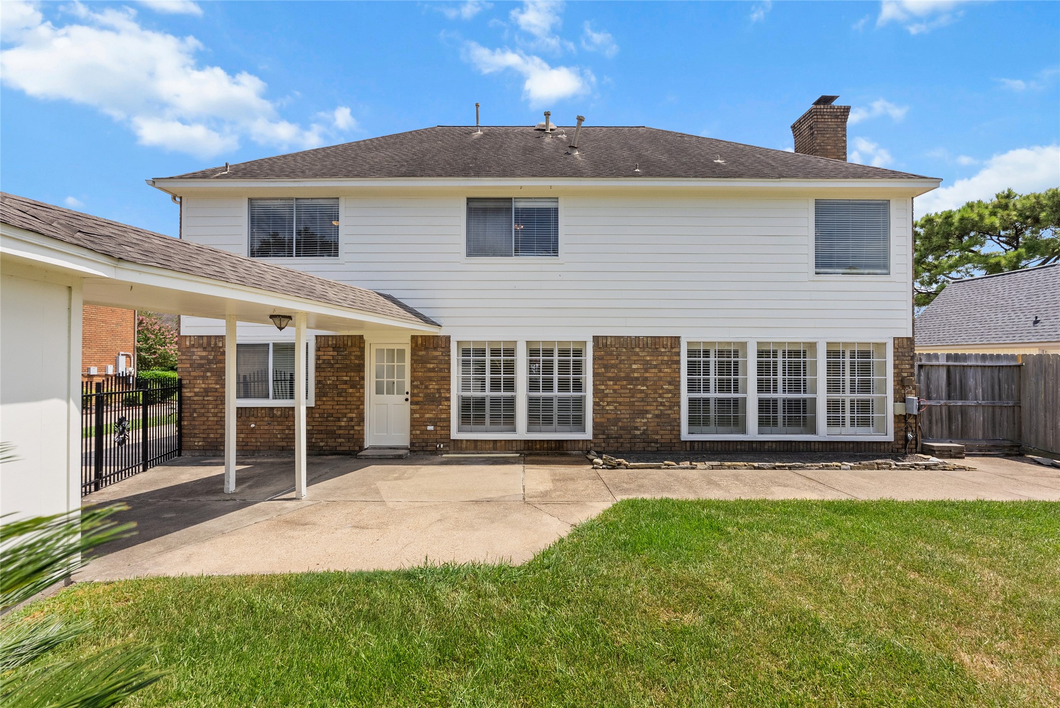 2104 Bay Hill Drive Property Photo 39