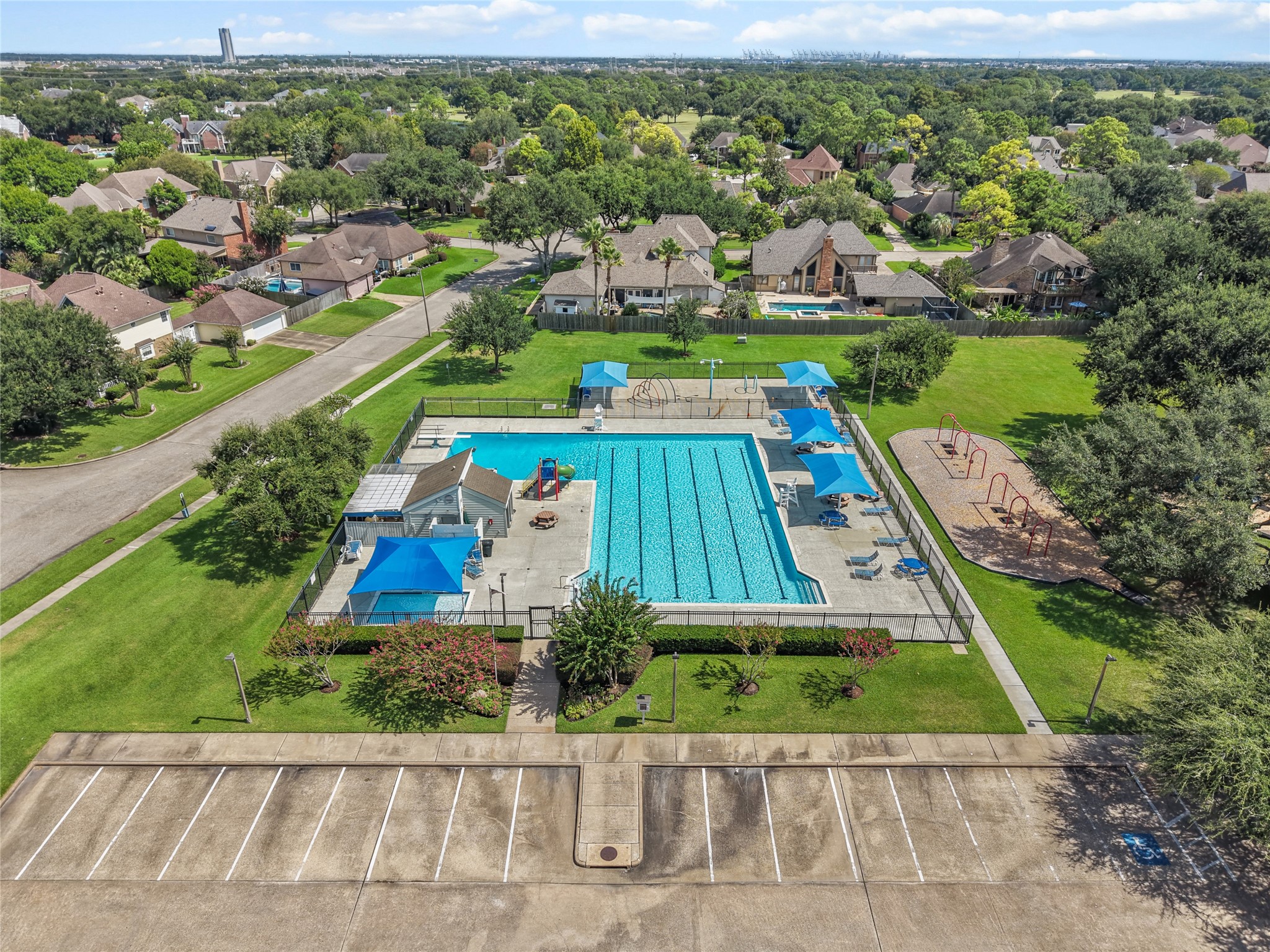 2104 Bay Hill Drive Property Photo 48