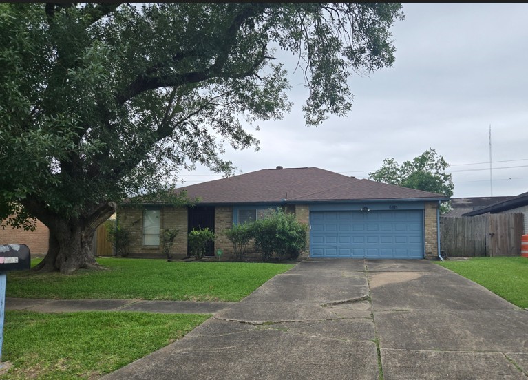 6815 Maczali Drive Property Photo 1