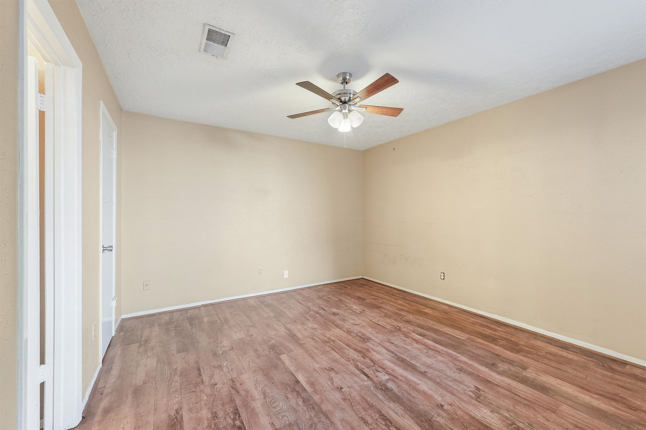 19459 Cypress Canyon Drive Property Photo 19