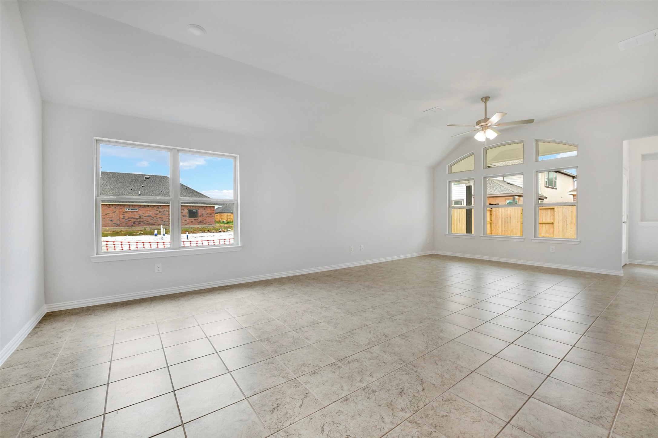 2207 Villa Flora Lane Property Photo 8