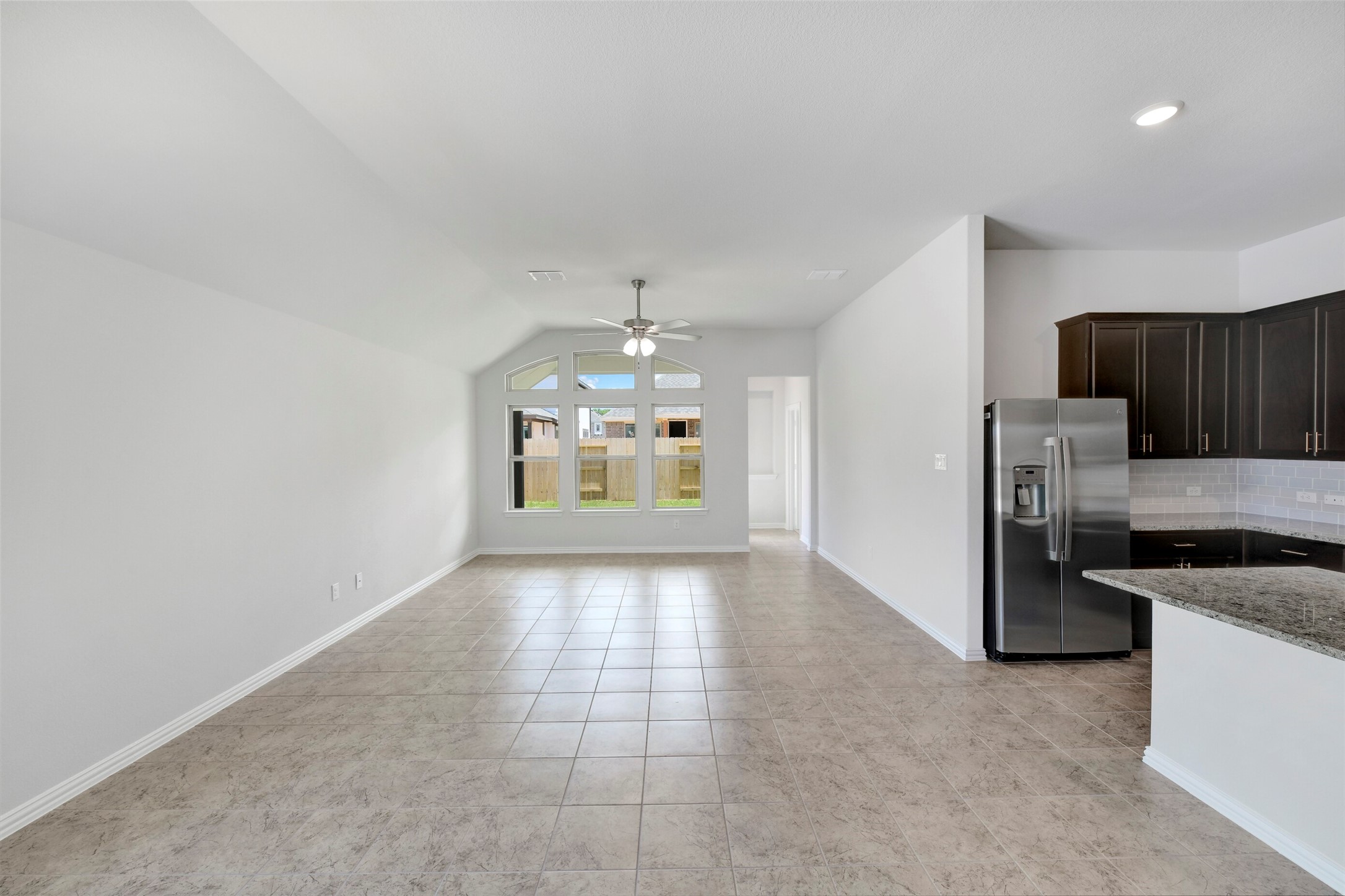 2207 Villa Flora Lane Property Photo 9
