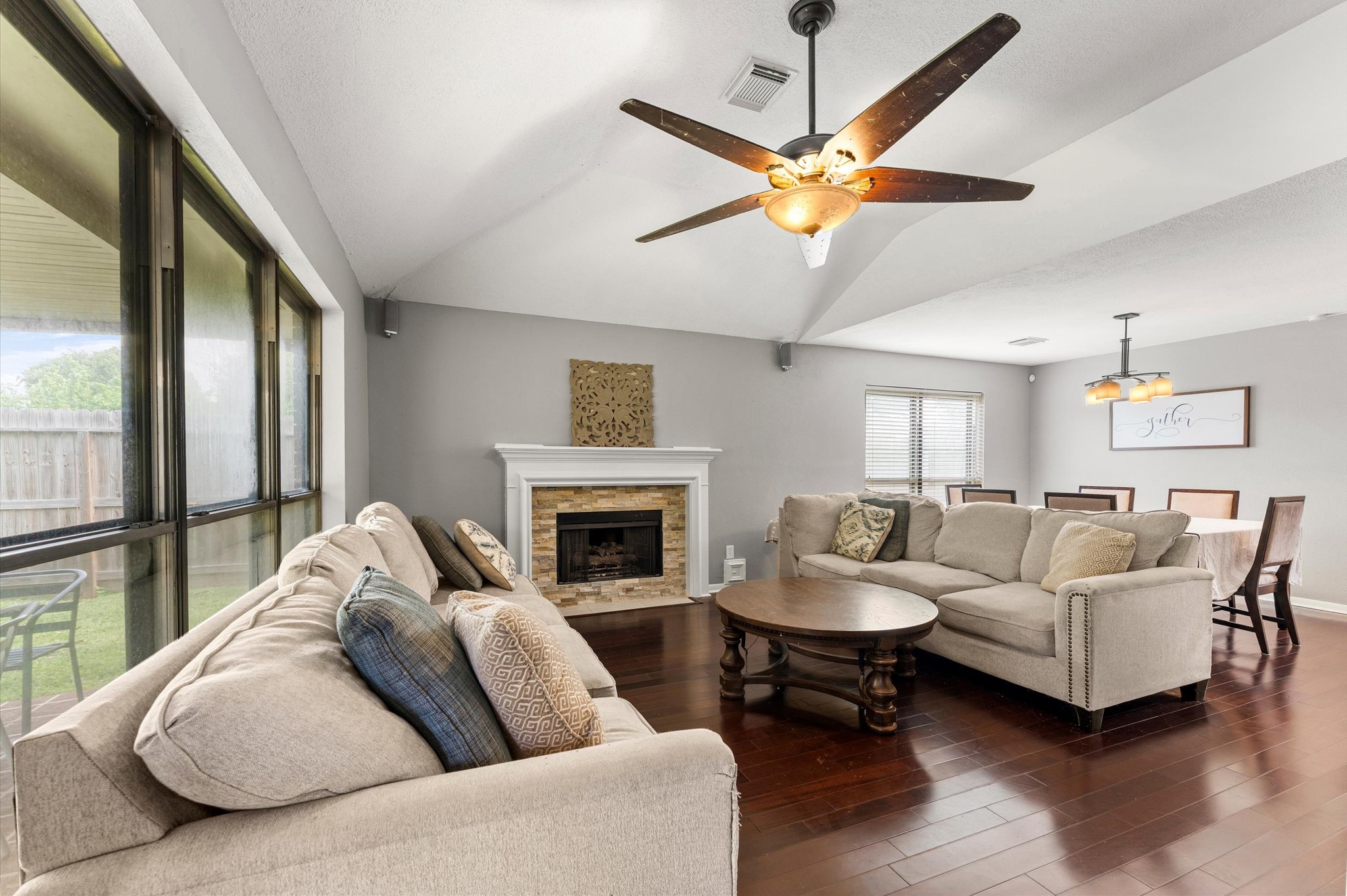 10822 Spruce Drive S Property Photo 12