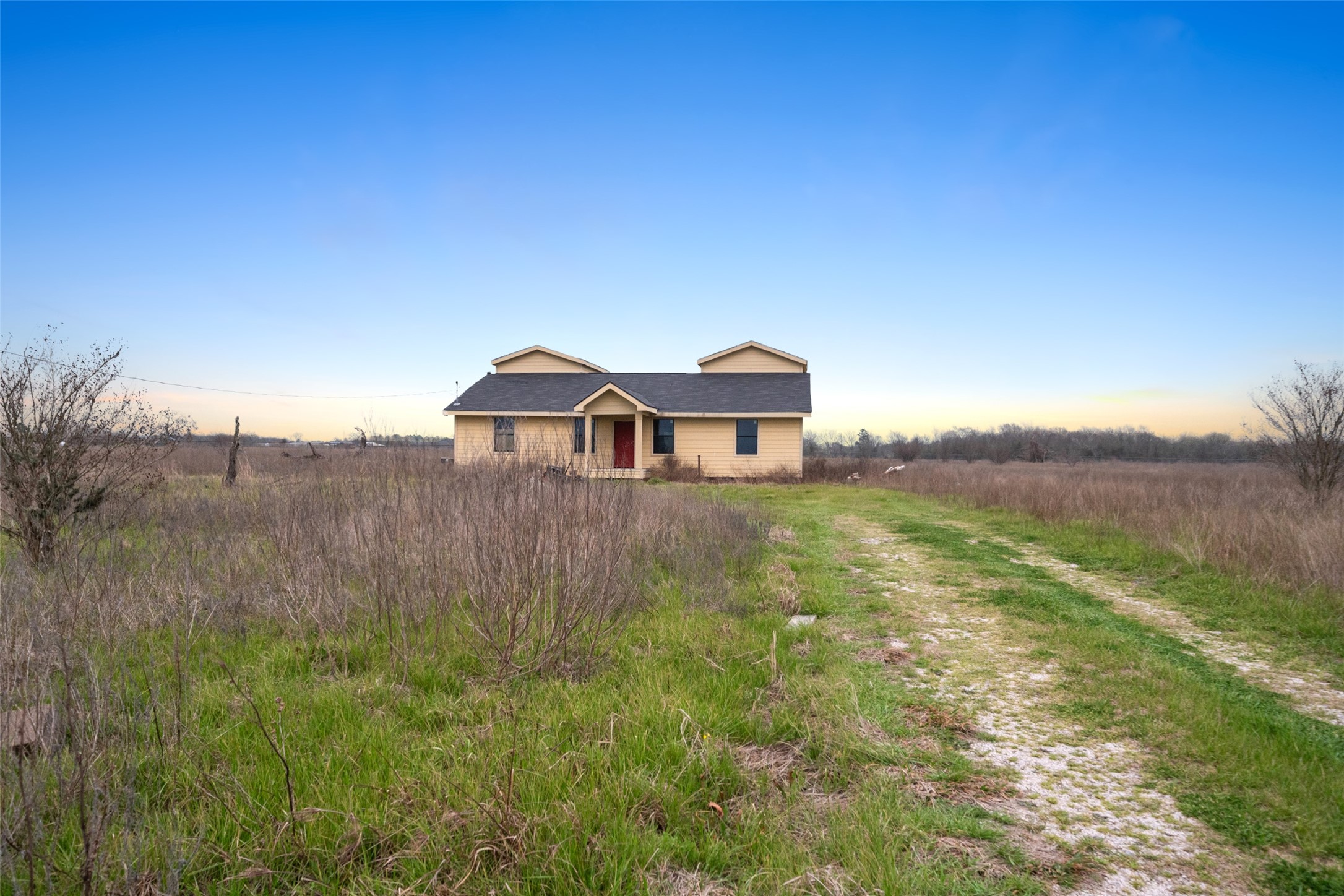 21021 Harrison Drive Property Photo