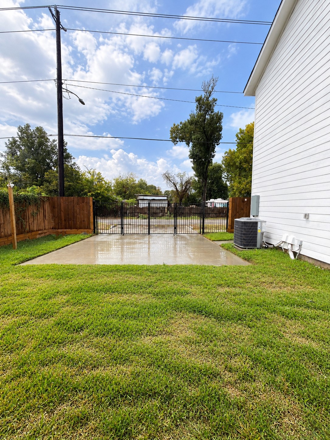 7502 Laura Koppe Road B Property Photo 19