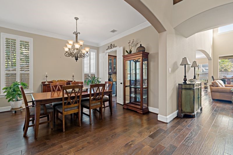 22 Waters Lake Boulevard Property Photo 7