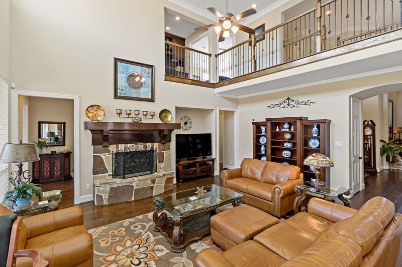 22 Waters Lake Boulevard Property Photo 19