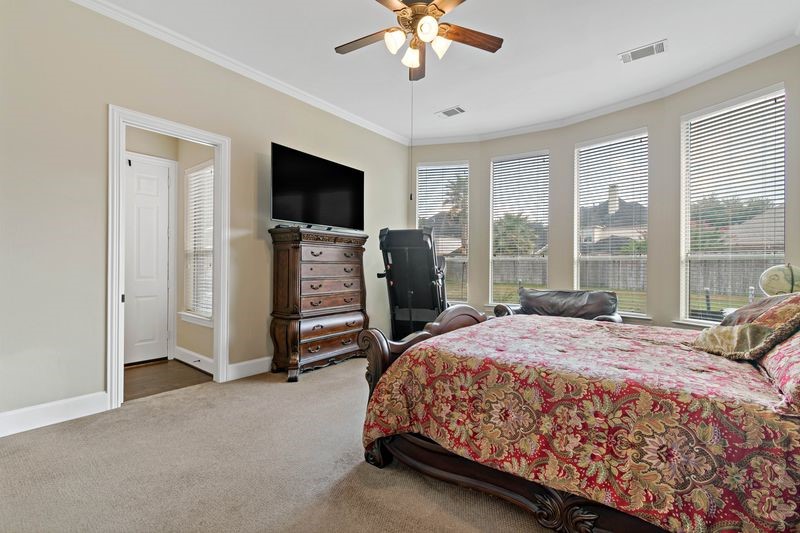 22 Waters Lake Boulevard Property Photo 25