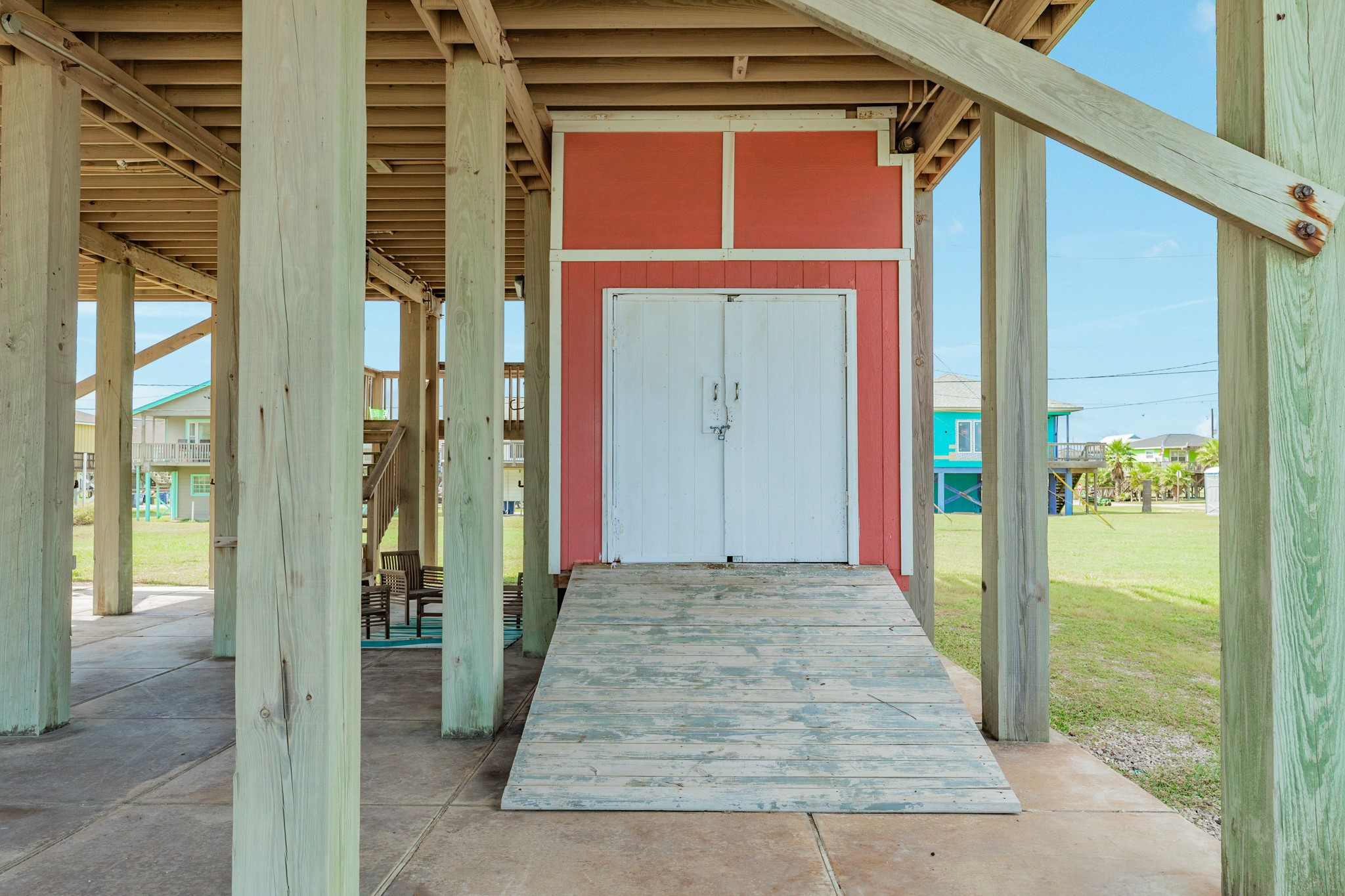 306 Beach Drive Property Photo 26