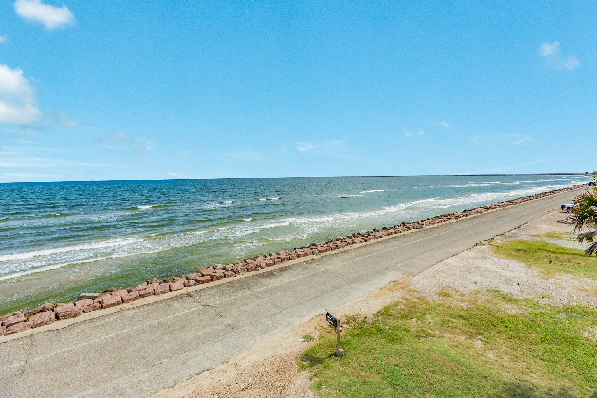 306 Beach Drive Property Photo 29