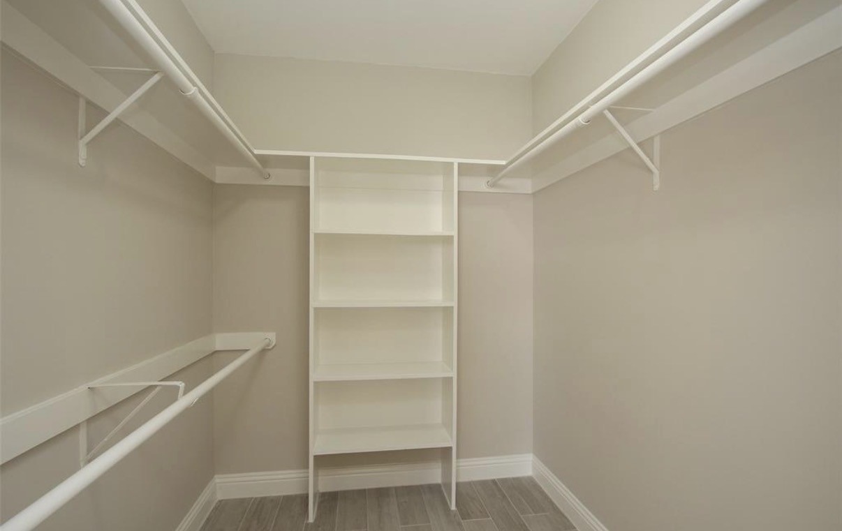 3525 Sage Road 1701 Property Photo 17