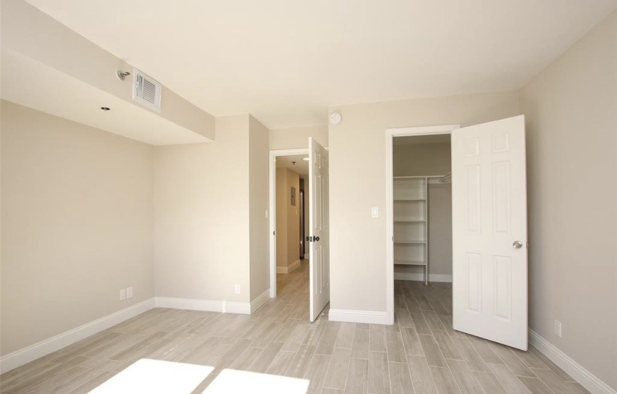 3525 Sage Road 1701 Property Photo 18