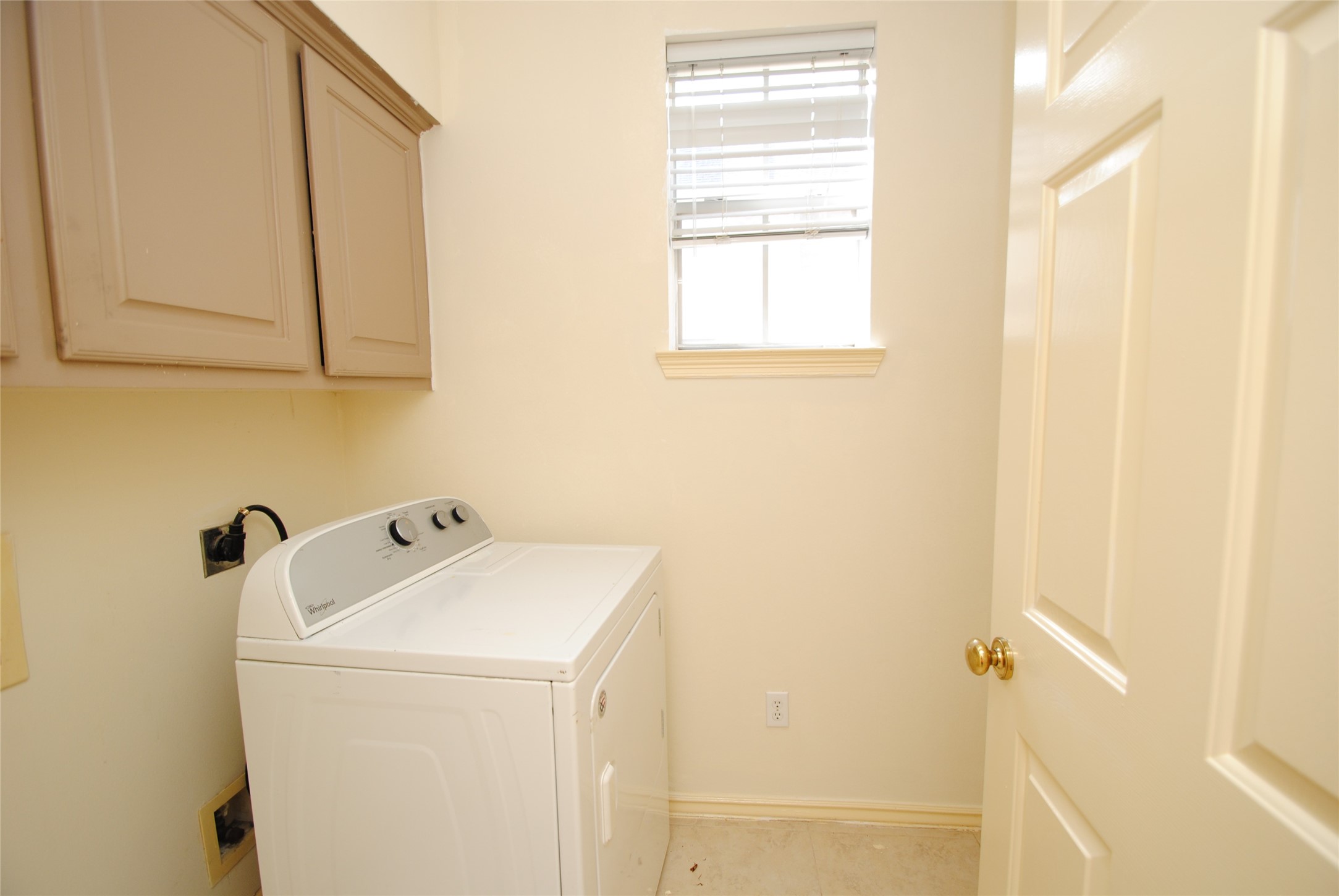 1803 Willow Lakes Drive Property Photo 10