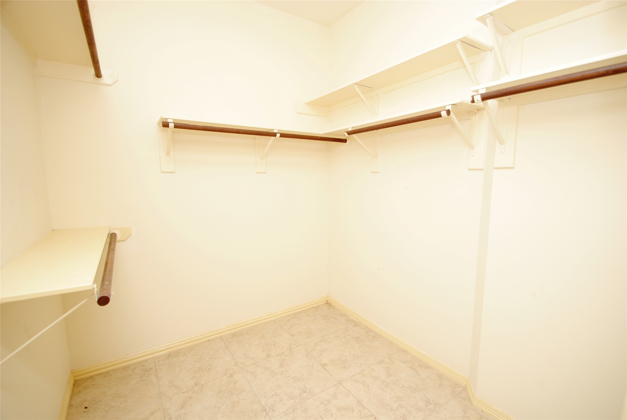 1803 Willow Lakes Drive Property Photo 16