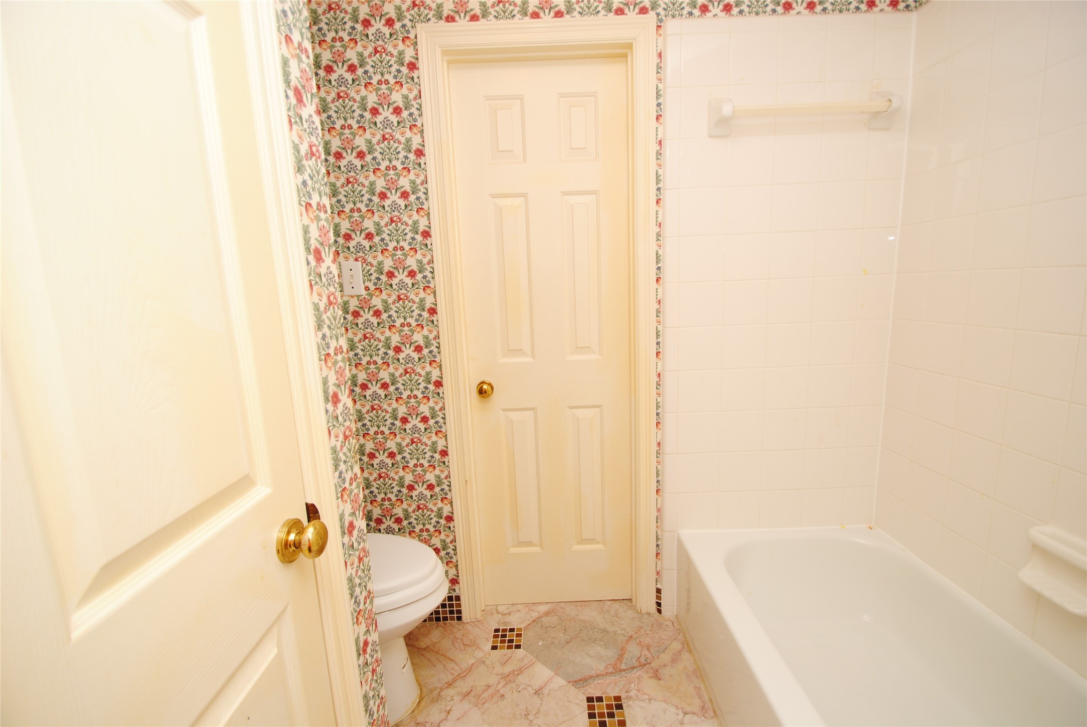 1803 Willow Lakes Drive Property Photo 26