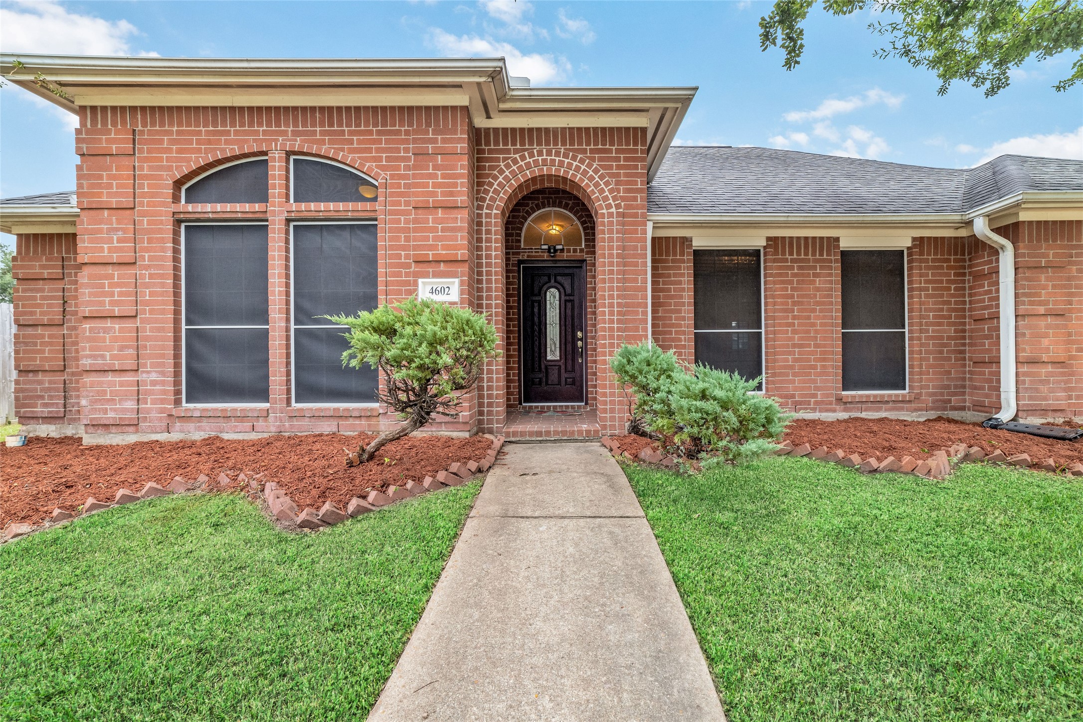 4602 Western Branch Court Property Photo 2
