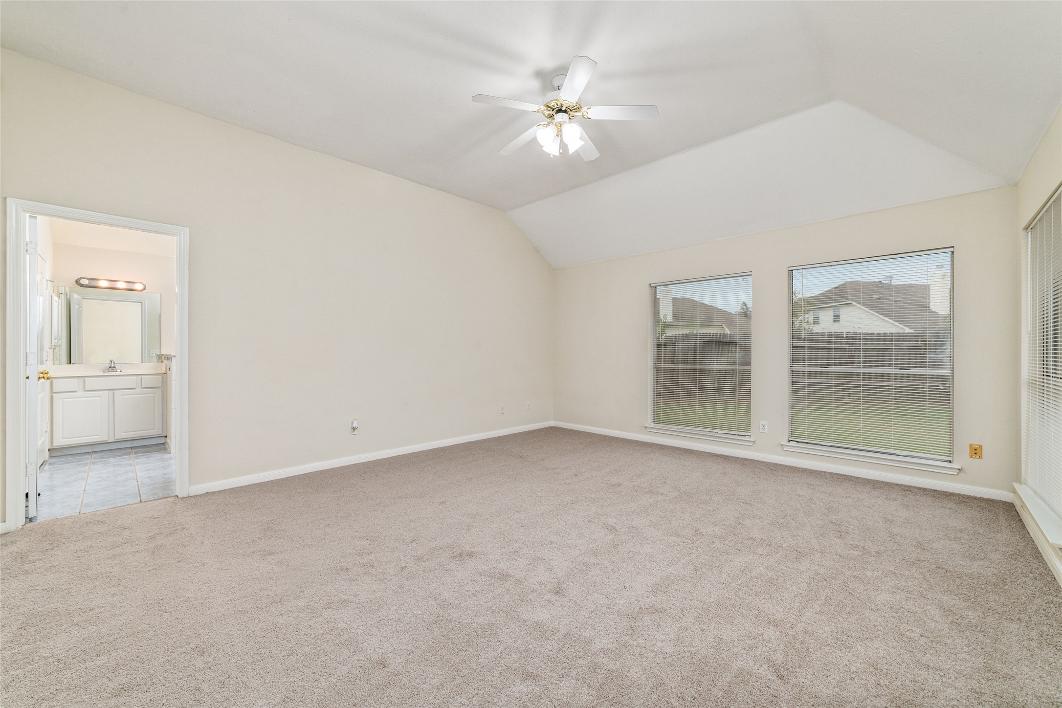 4602 Western Branch Court Property Photo 23