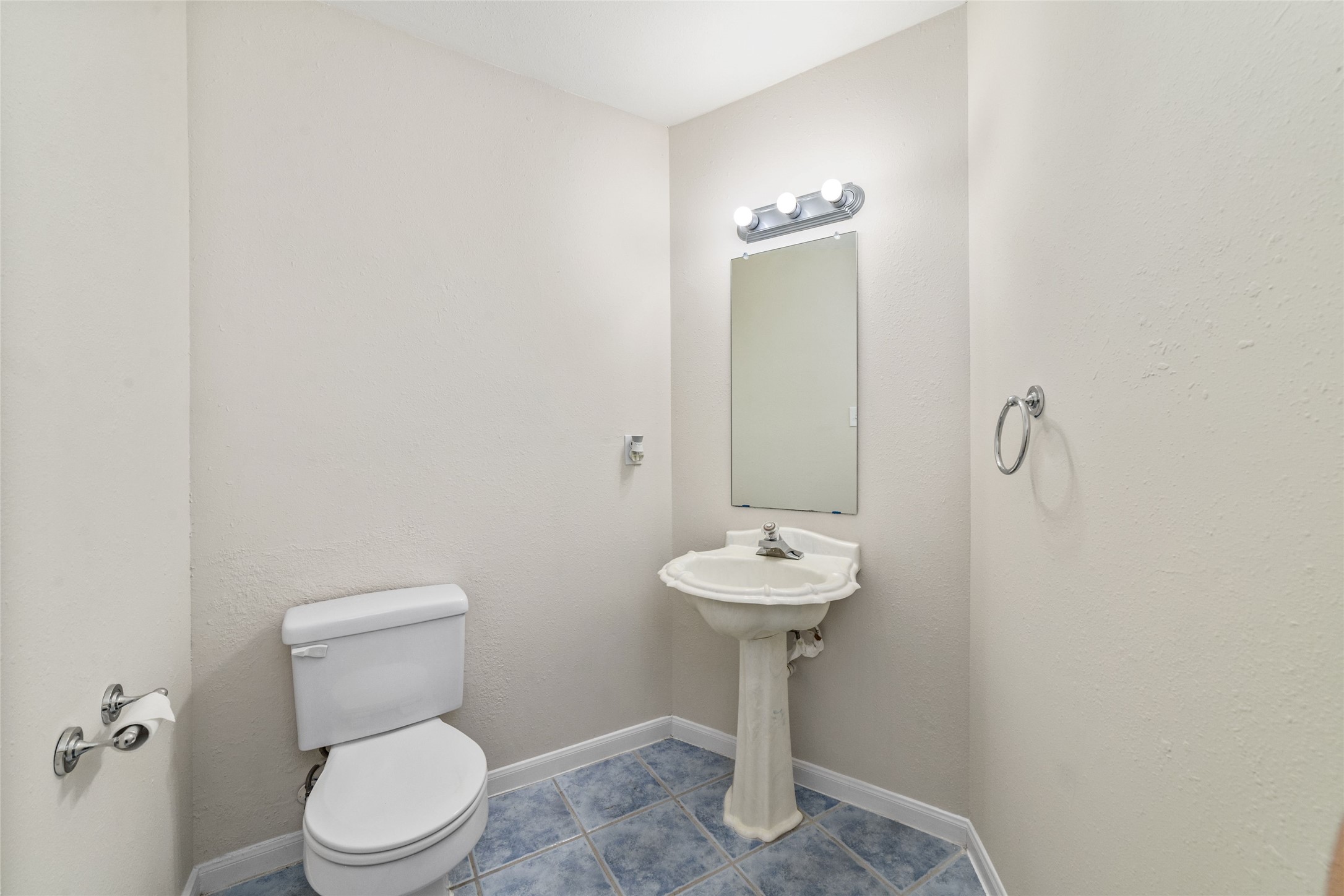 4602 Western Branch Court Property Photo 40