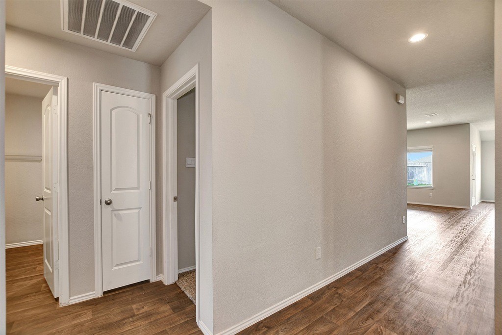 5123 Cortland Pine Trail Property Photo 5