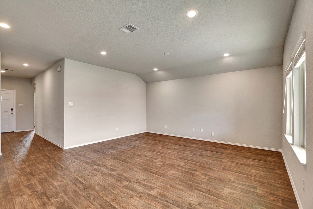 5123 Cortland Pine Trail Property Photo 8