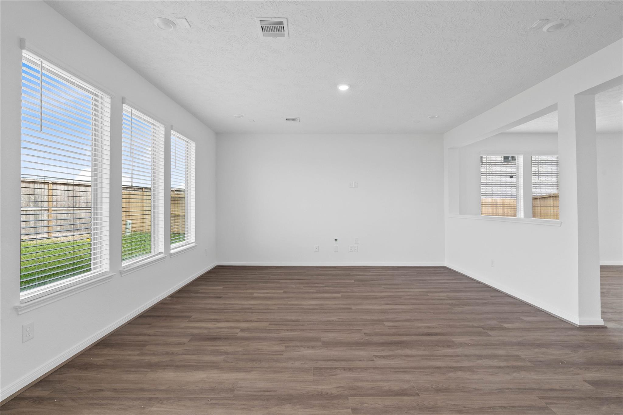 3203 Isla Samara Drive, Manvel Tx 77578 Property Photo 7