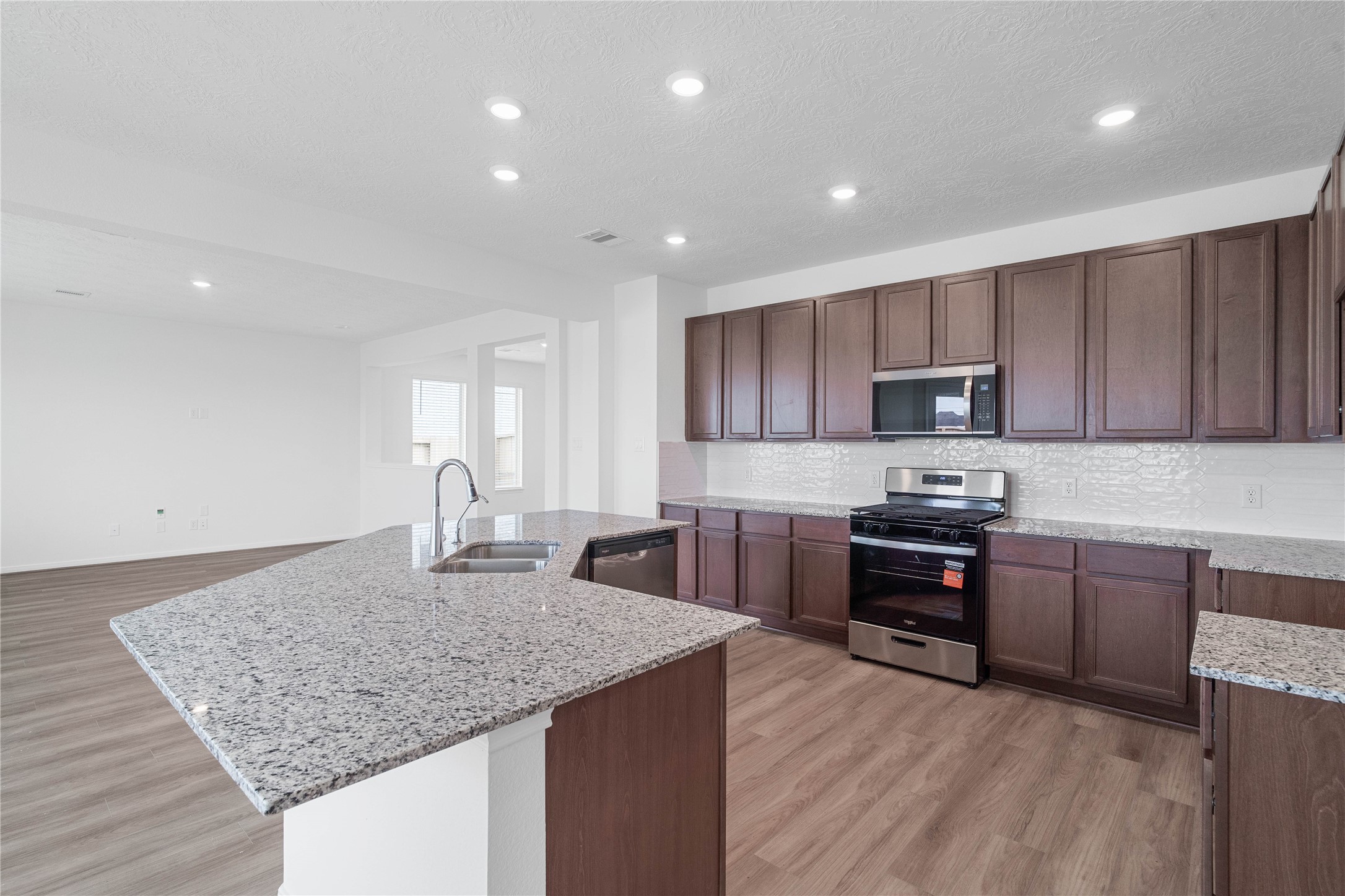 3203 Isla Samara Drive Property Photo 10