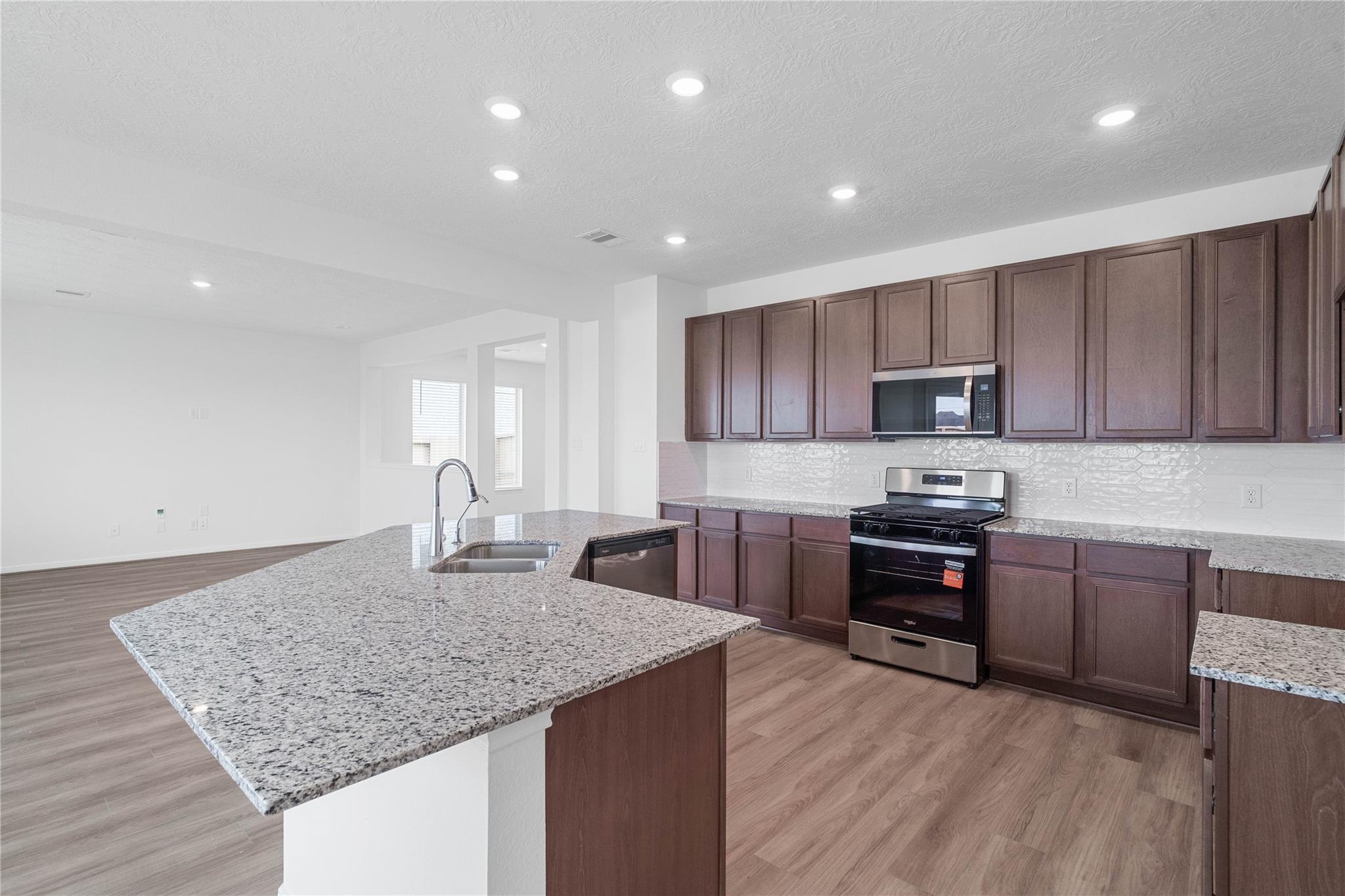 3203 Isla Samara Drive, Manvel Tx 77578 Property Photo 10