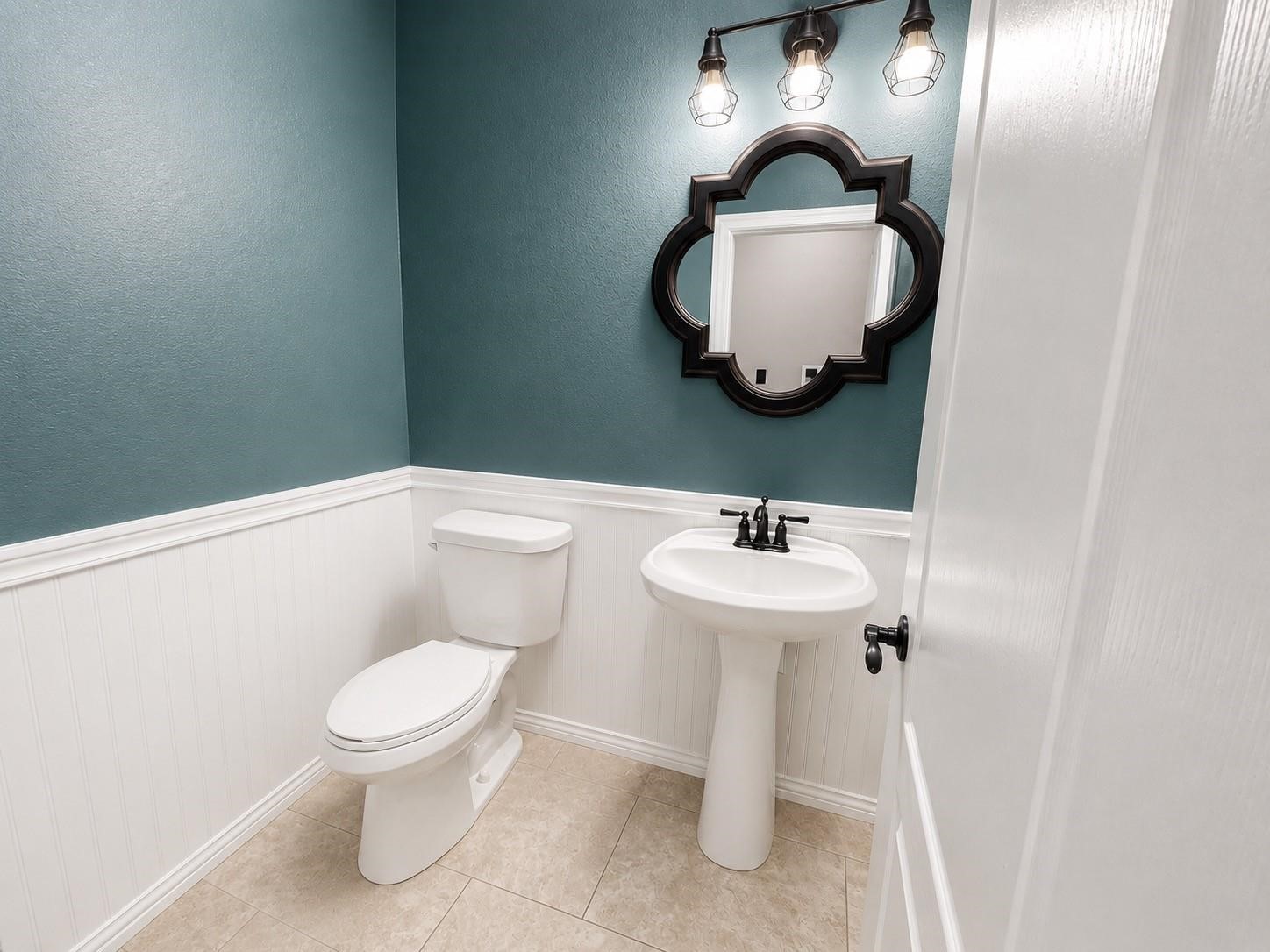 28547 Lockeridge Springs Drive Property Photo 8