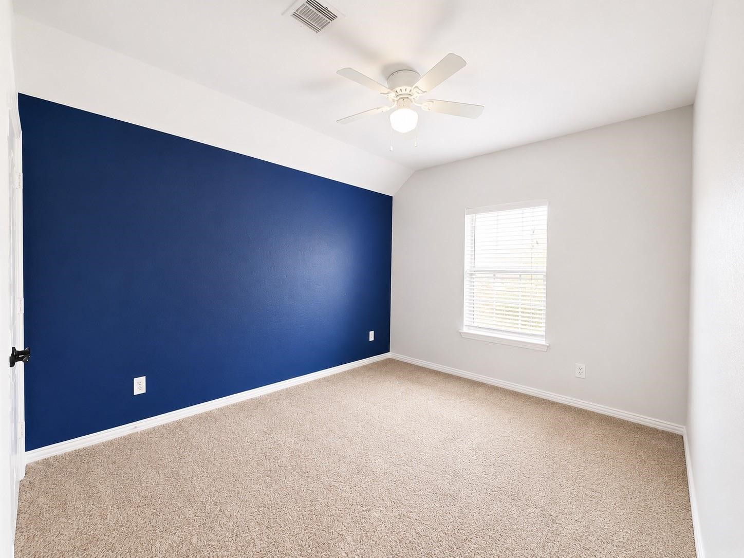 28547 Lockeridge Springs Drive Property Photo 18
