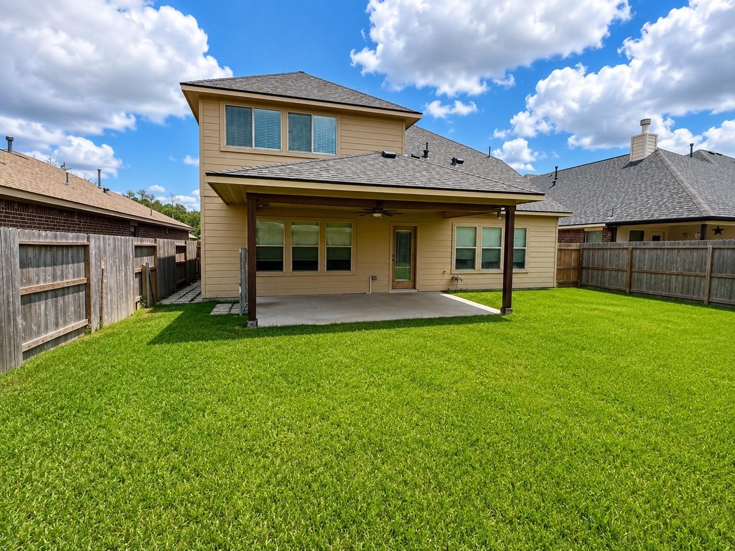 28547 Lockeridge Springs Drive Property Photo 22
