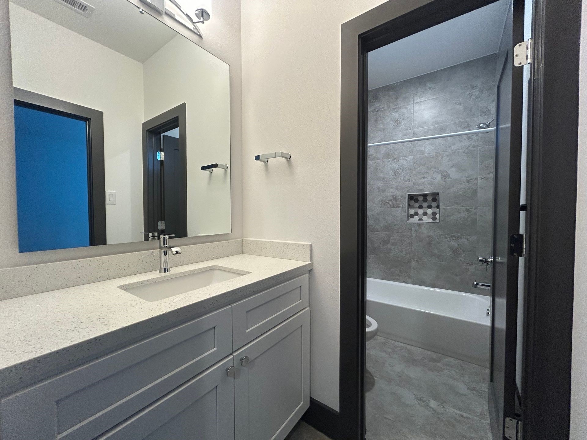 4441 Whitney Oak Lane Property Photo 4