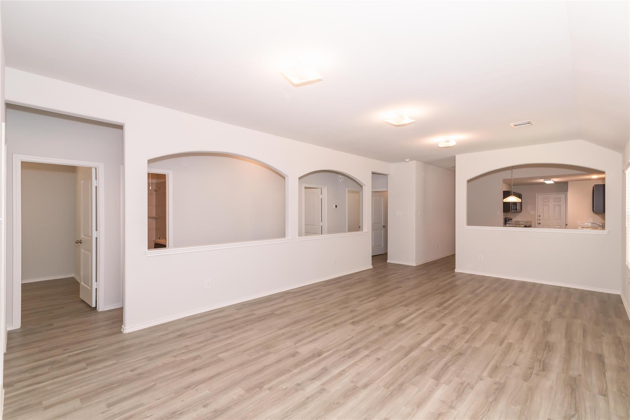 24315 Borelli Drive Property Photo 2