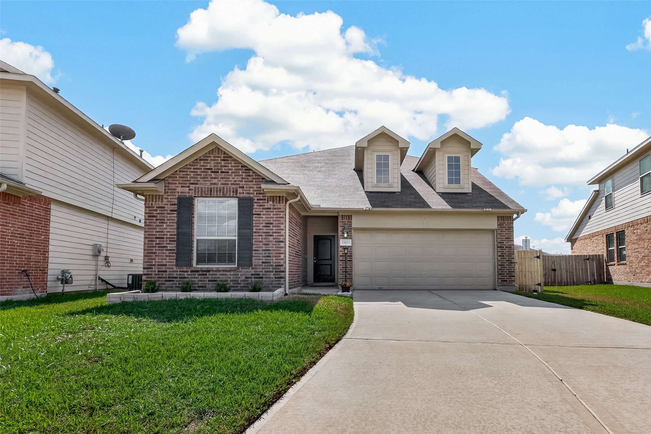 12631 Silverlight Court Property Photo 3