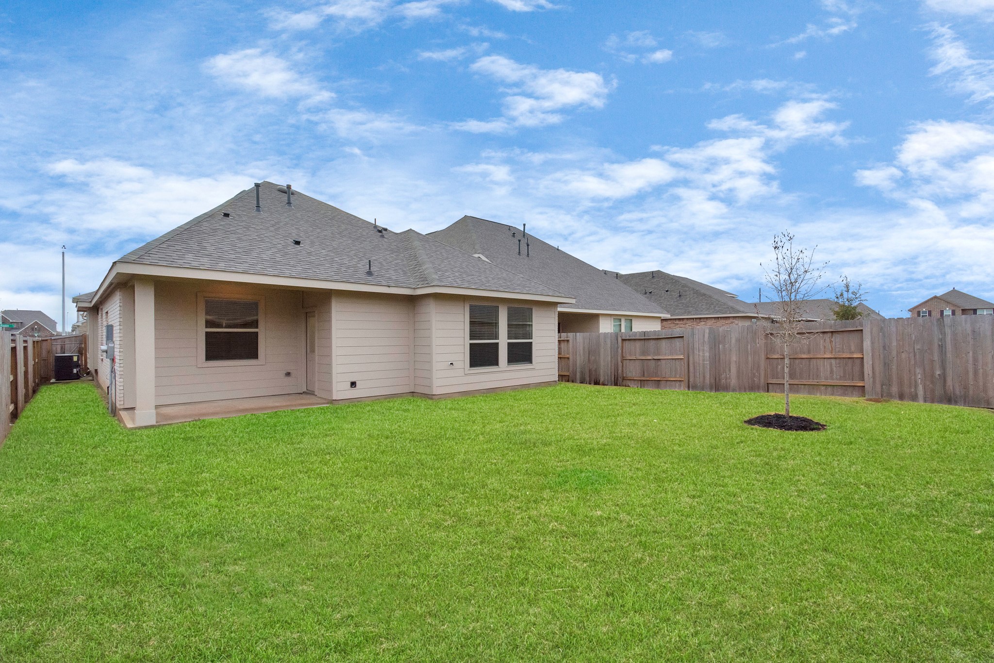 4406 Low Meadow Lane Property Photo 33