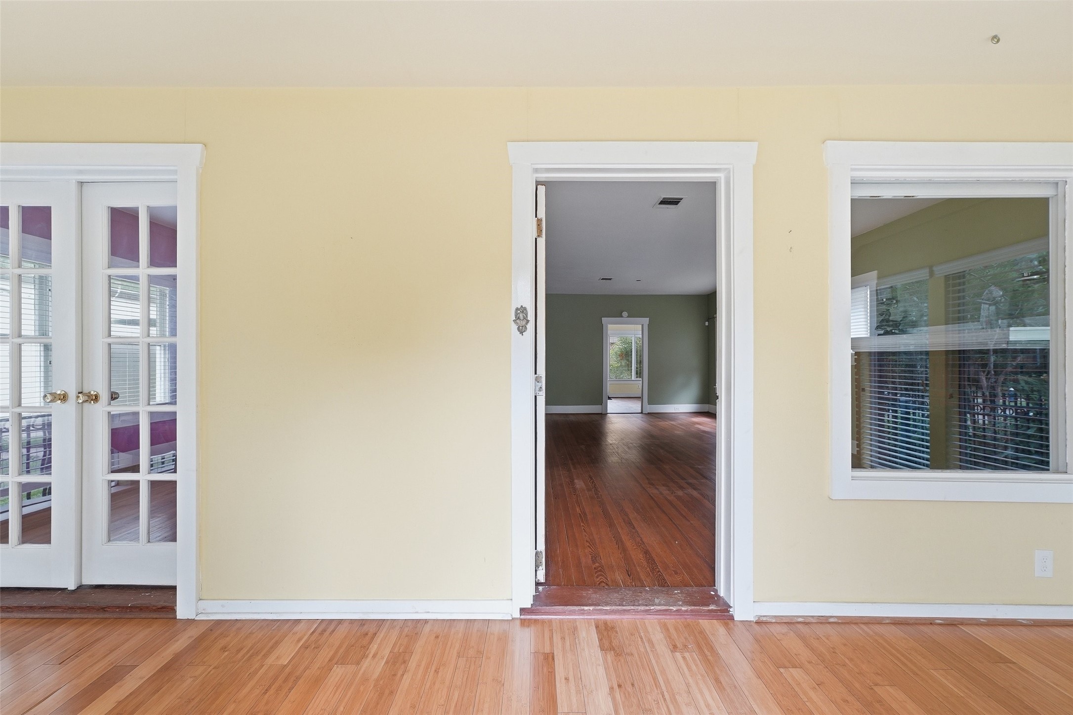 3211 Beauchamp Street Property Photo 2