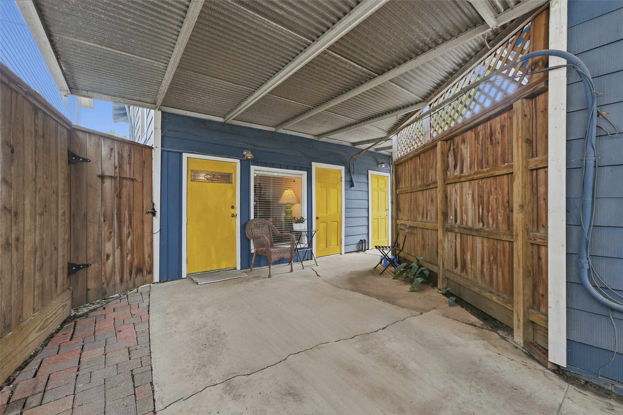 3211 Beauchamp Street Property Photo 19