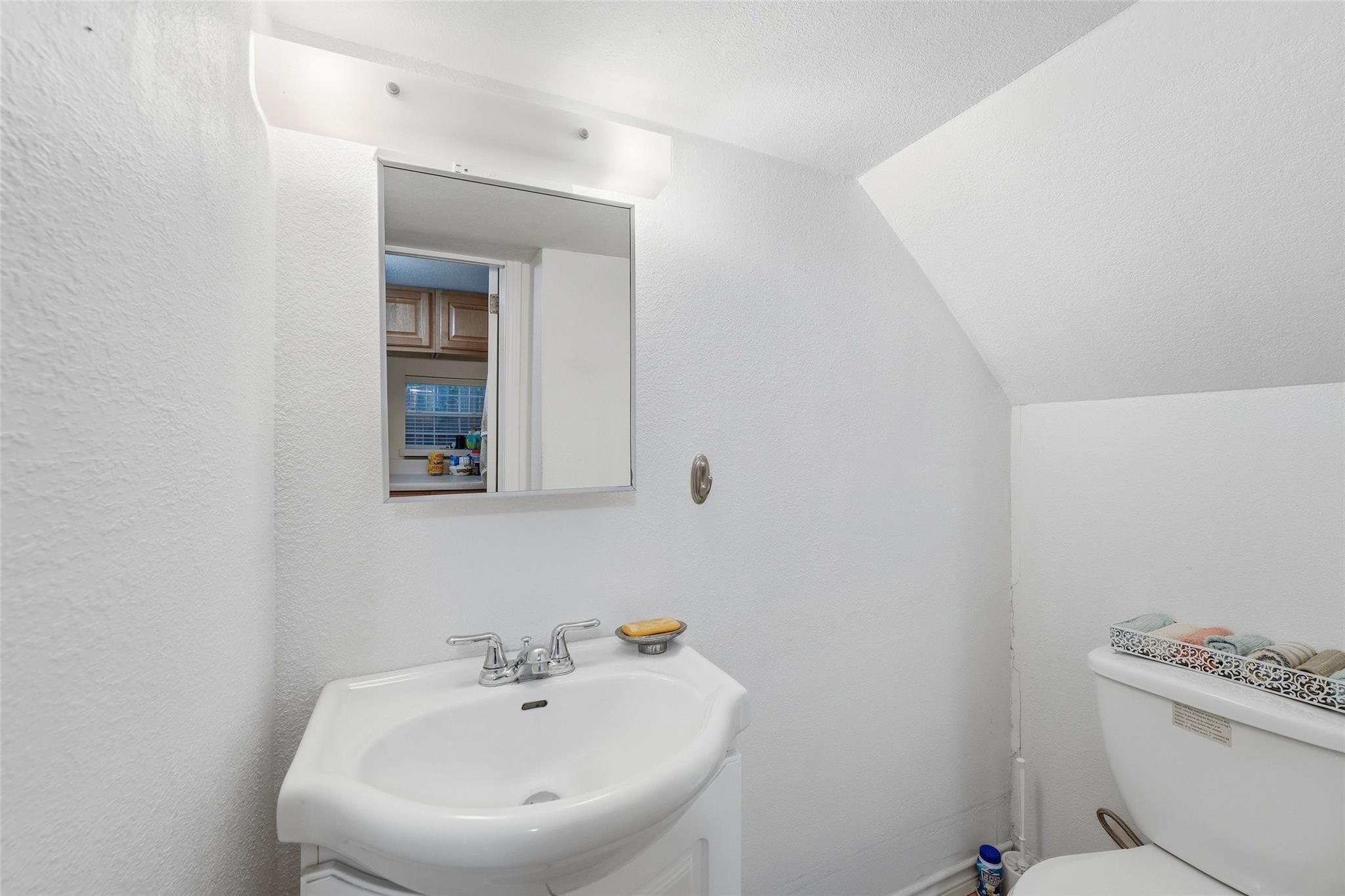 3211 Beauchamp Street, Houston Tx 77009 Property Photo 24