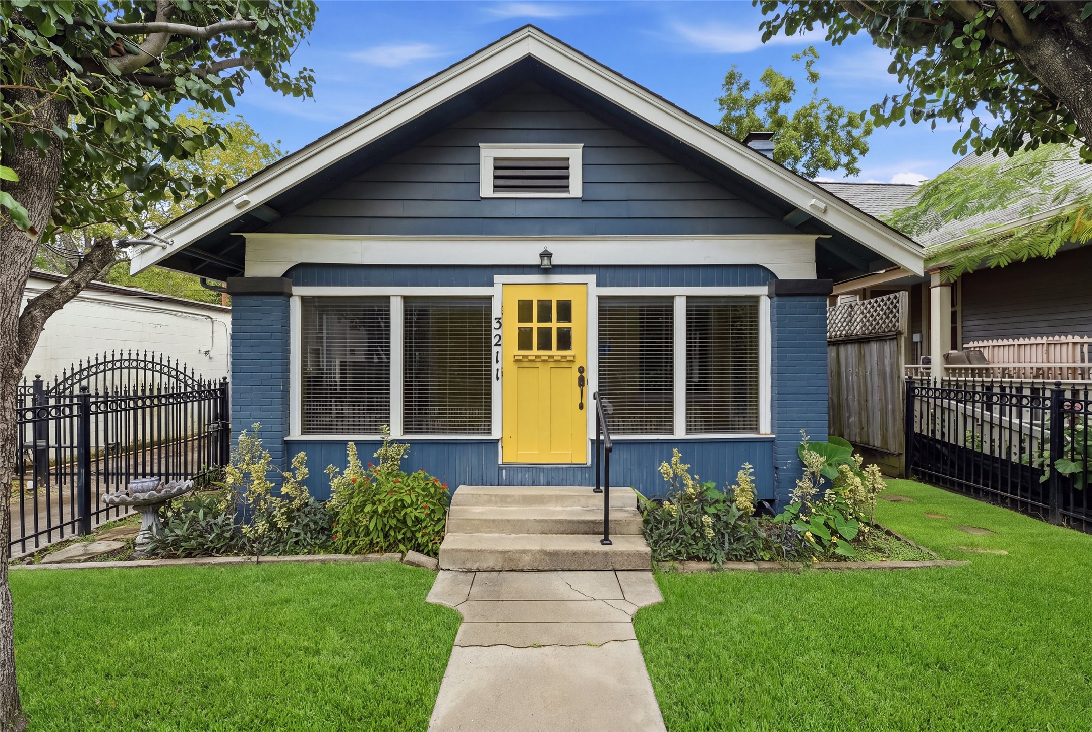 3211 Beauchamp Street Property Photo 36