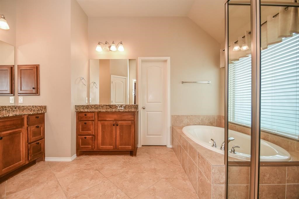 11518 Elizabeth Brook Dr Drive Property Photo 18