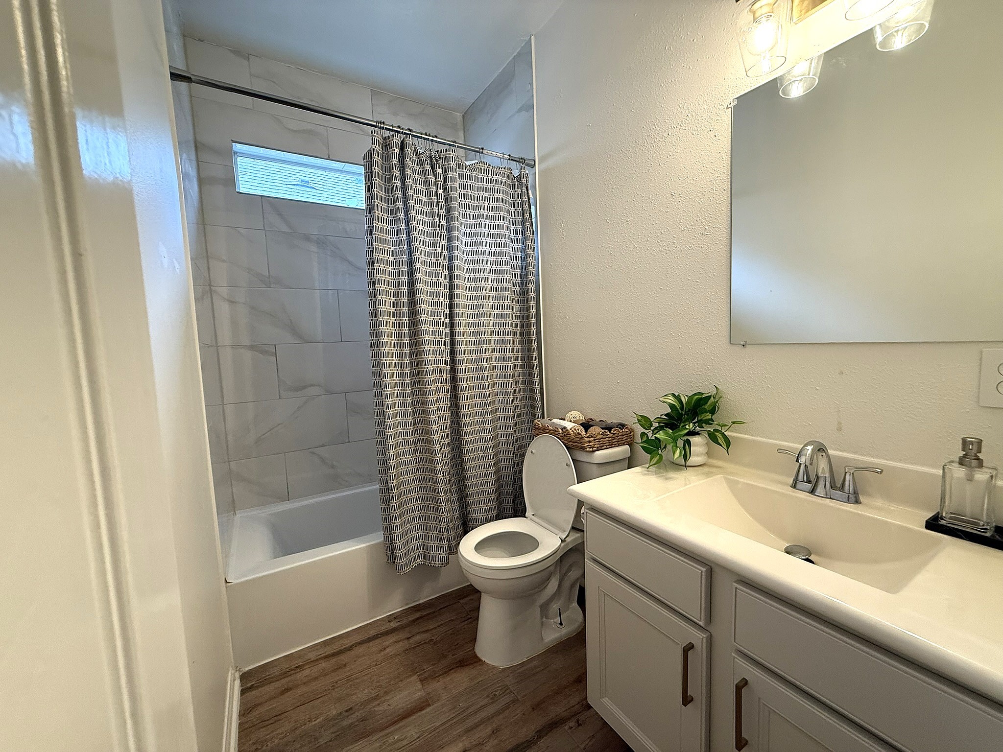 14322 Heath Falls Lane Property Photo 17