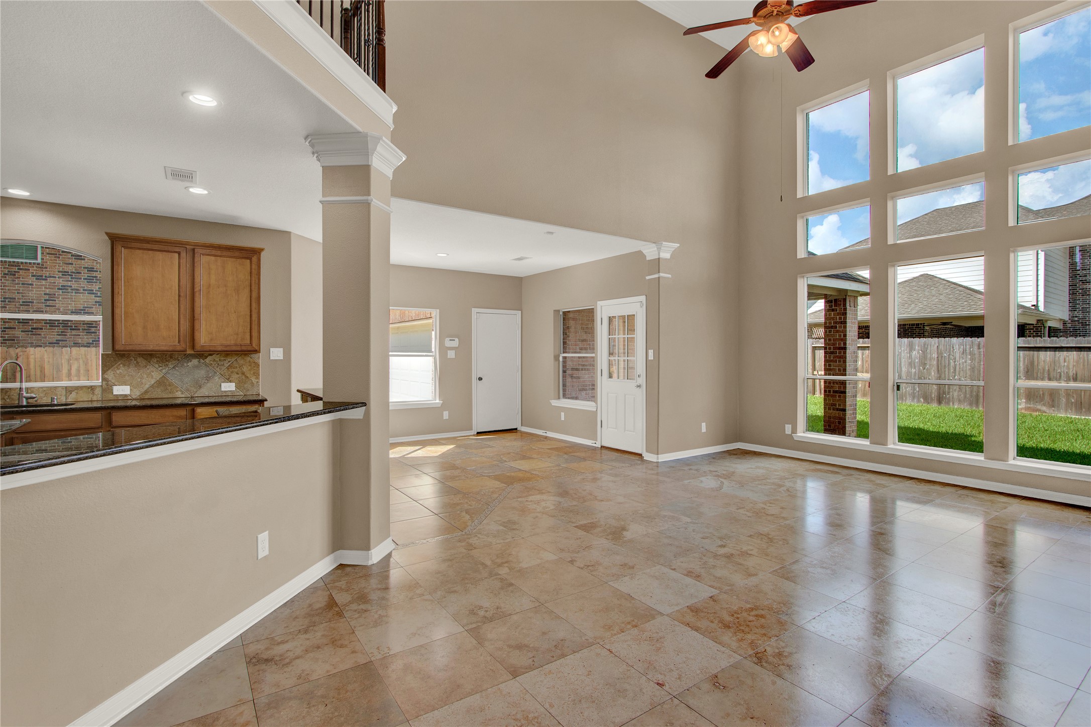 2102 Clearfield Springs Court Property Photo 8