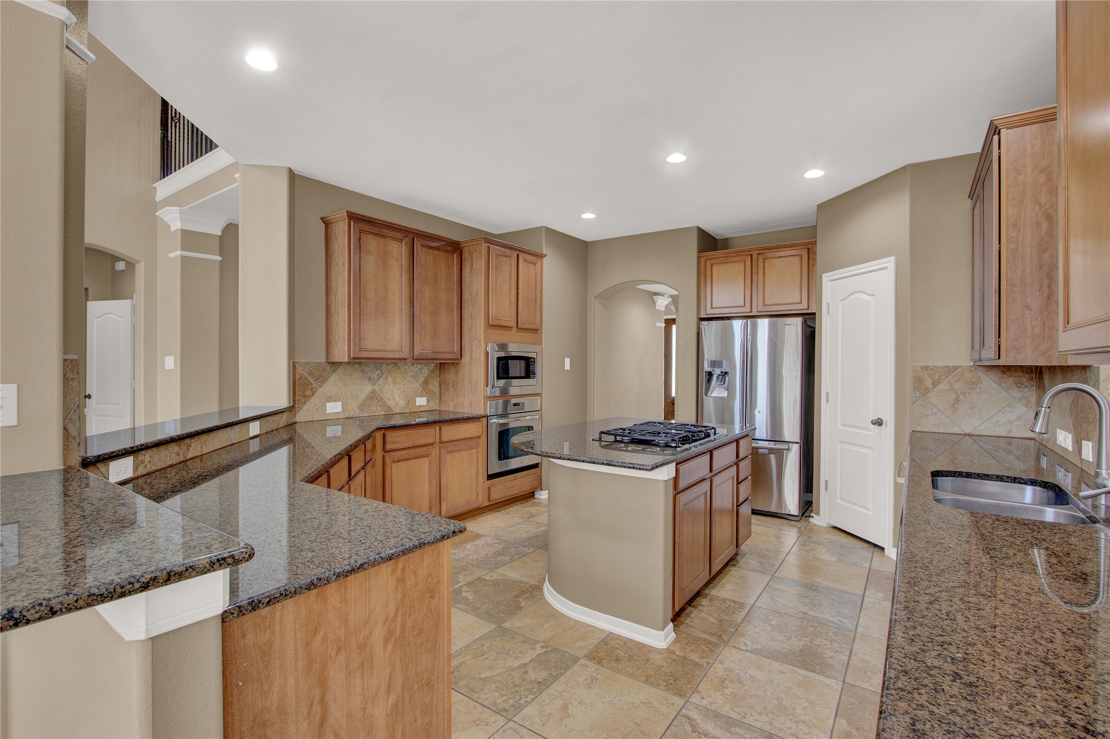 2102 Clearfield Springs Court Property Photo 10