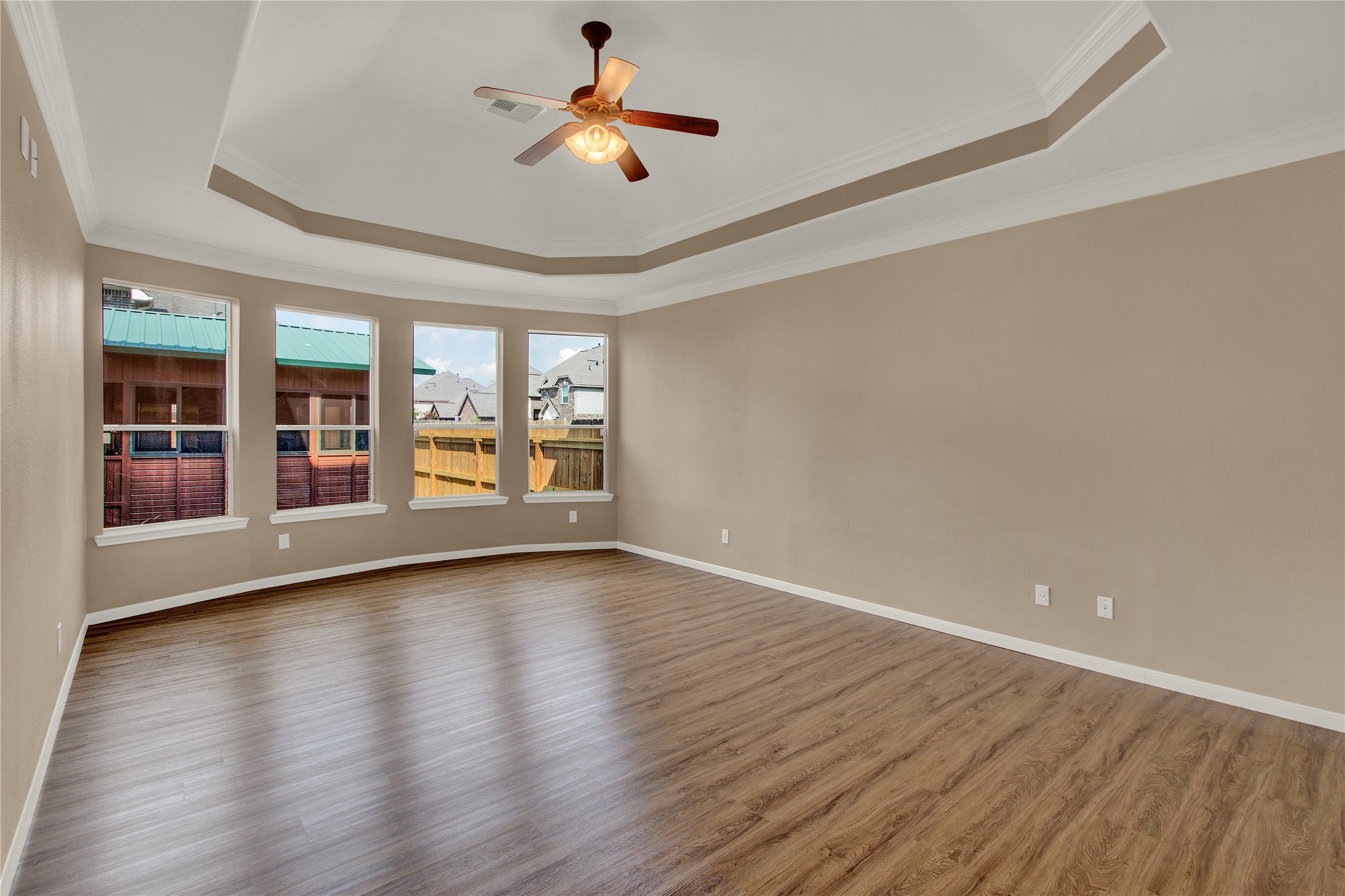 2102 Clearfield Springs Court Property Photo 14