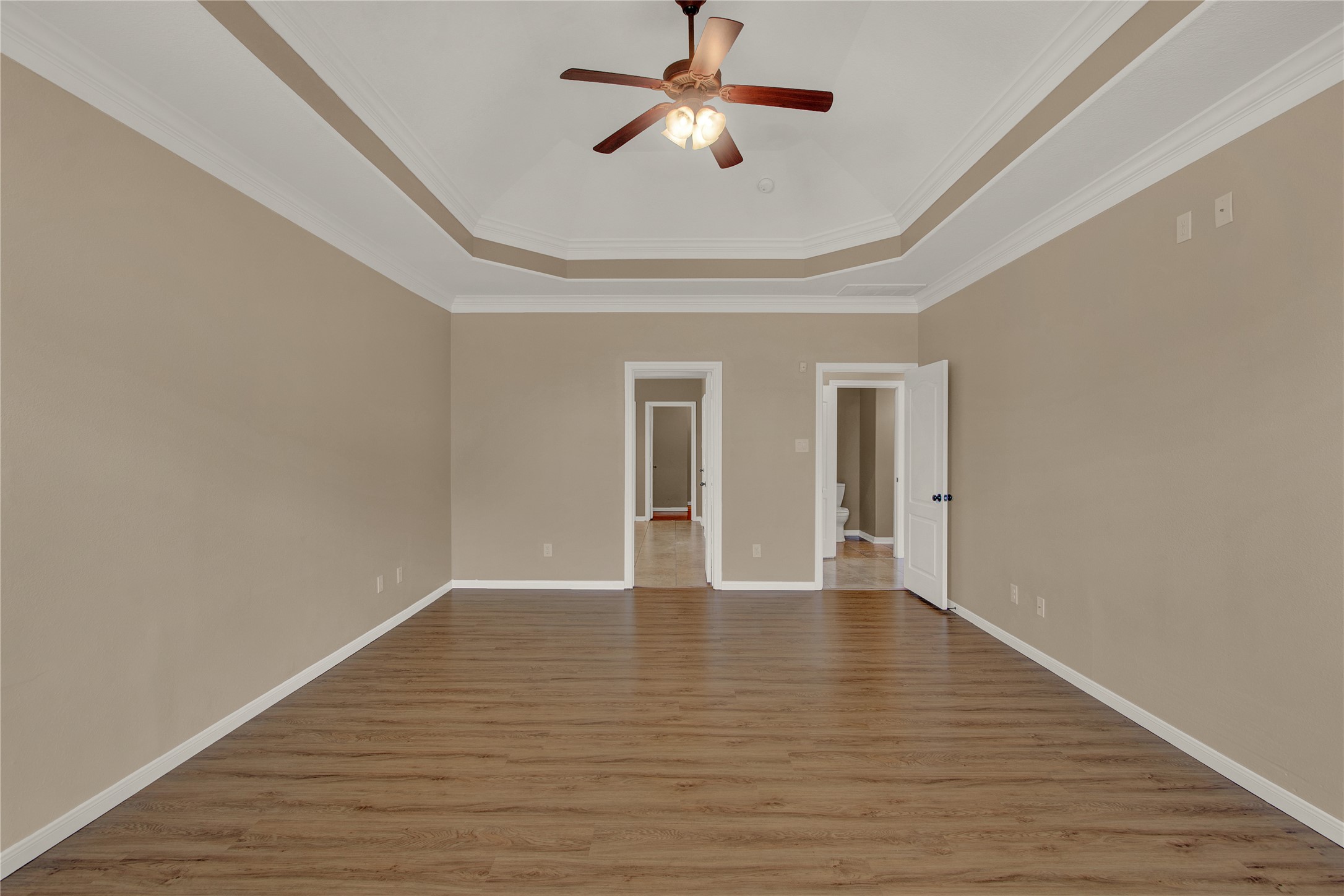 2102 Clearfield Springs Court Property Photo 15
