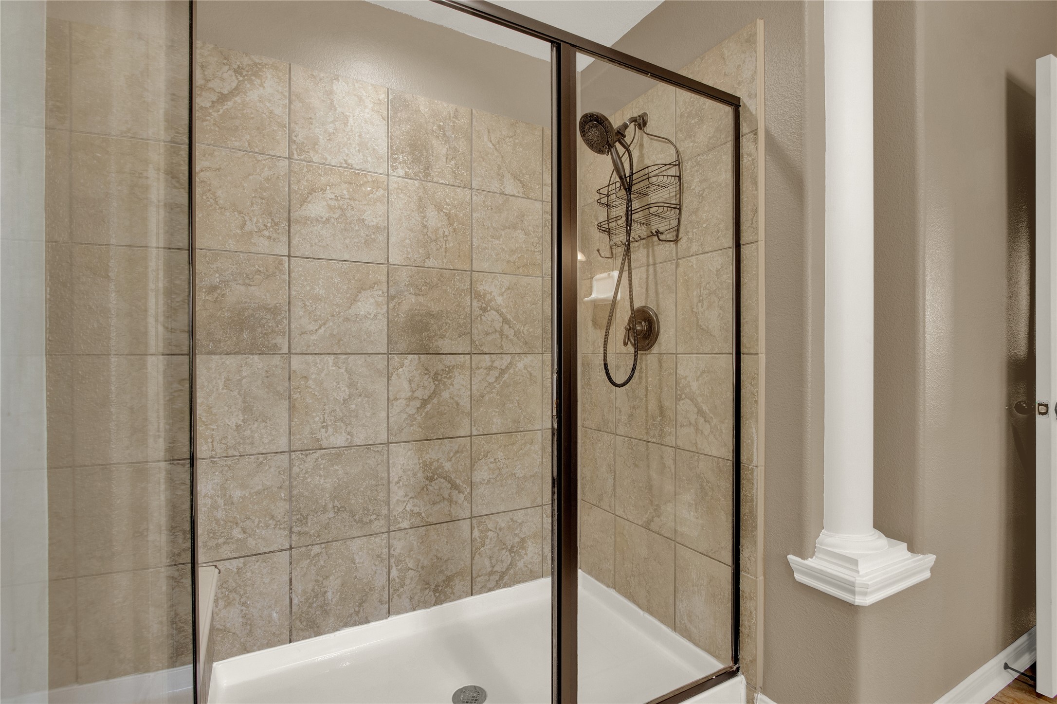 2102 Clearfield Springs Court Property Photo 18