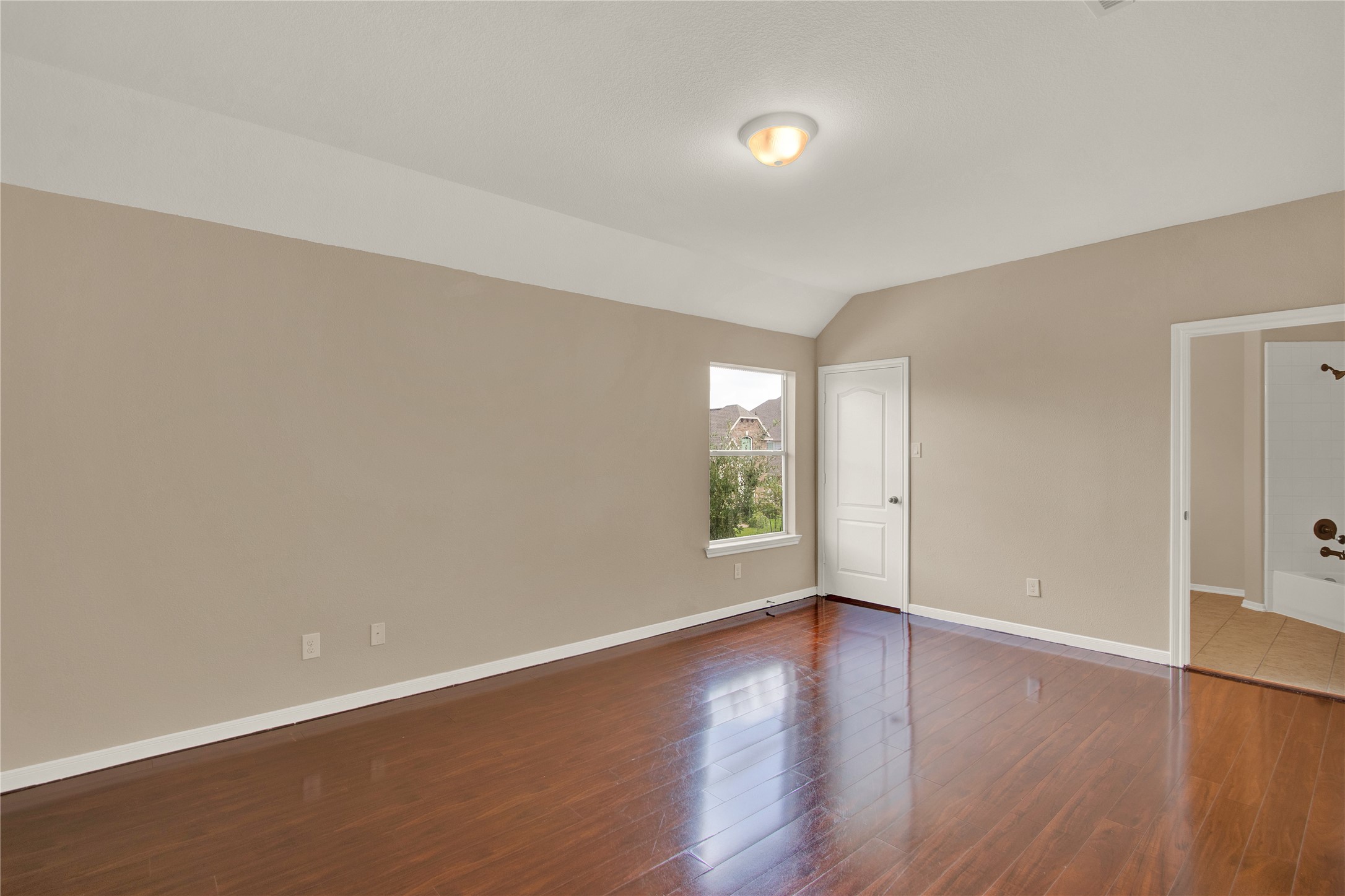 2102 Clearfield Springs Court Property Photo 26
