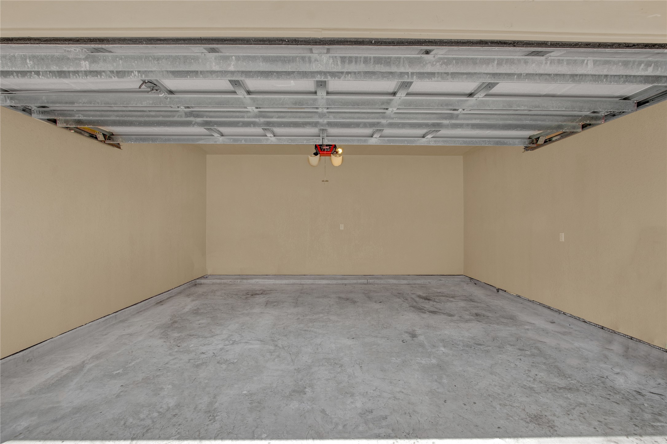2102 Clearfield Springs Court Property Photo 33