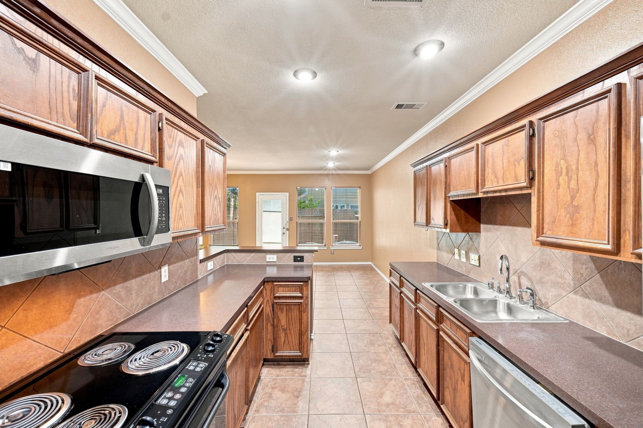 16551 Pentonshire Lane Property Photo 18