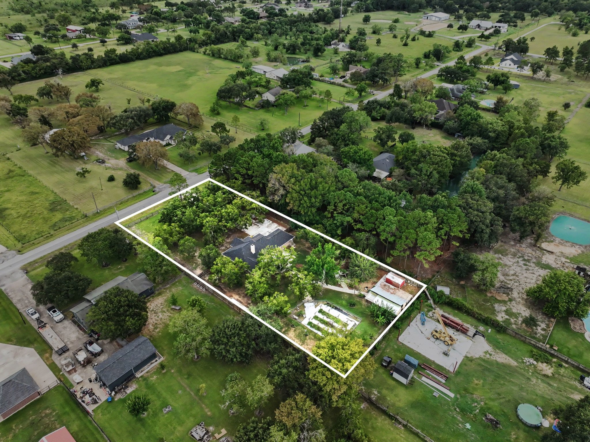 142 Happy Hollow Street Property Photo 1